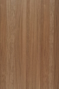 Faneruota plokštė, ąžuolo lukštas, dūminta faneruotė