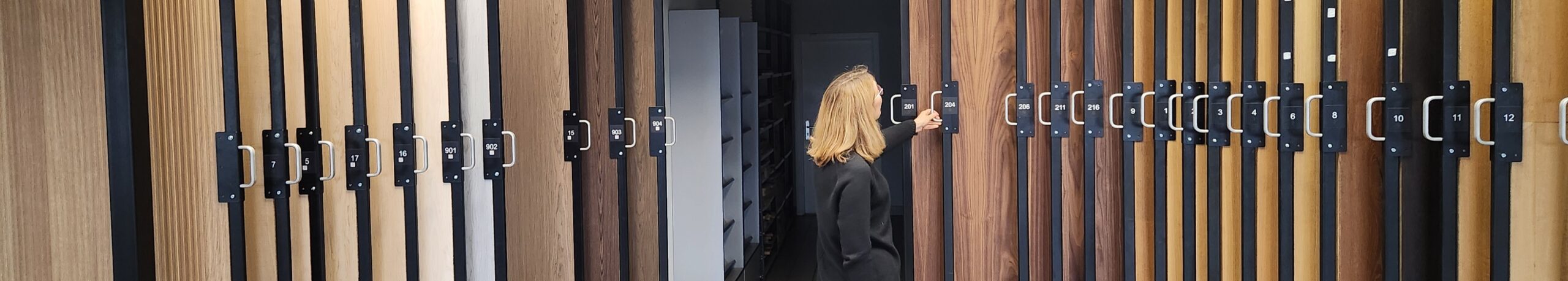 Atsinaujinome. Kviečiame aplankyti atnaujintą baldinių plokščių ekspoziciją Vilniuje.